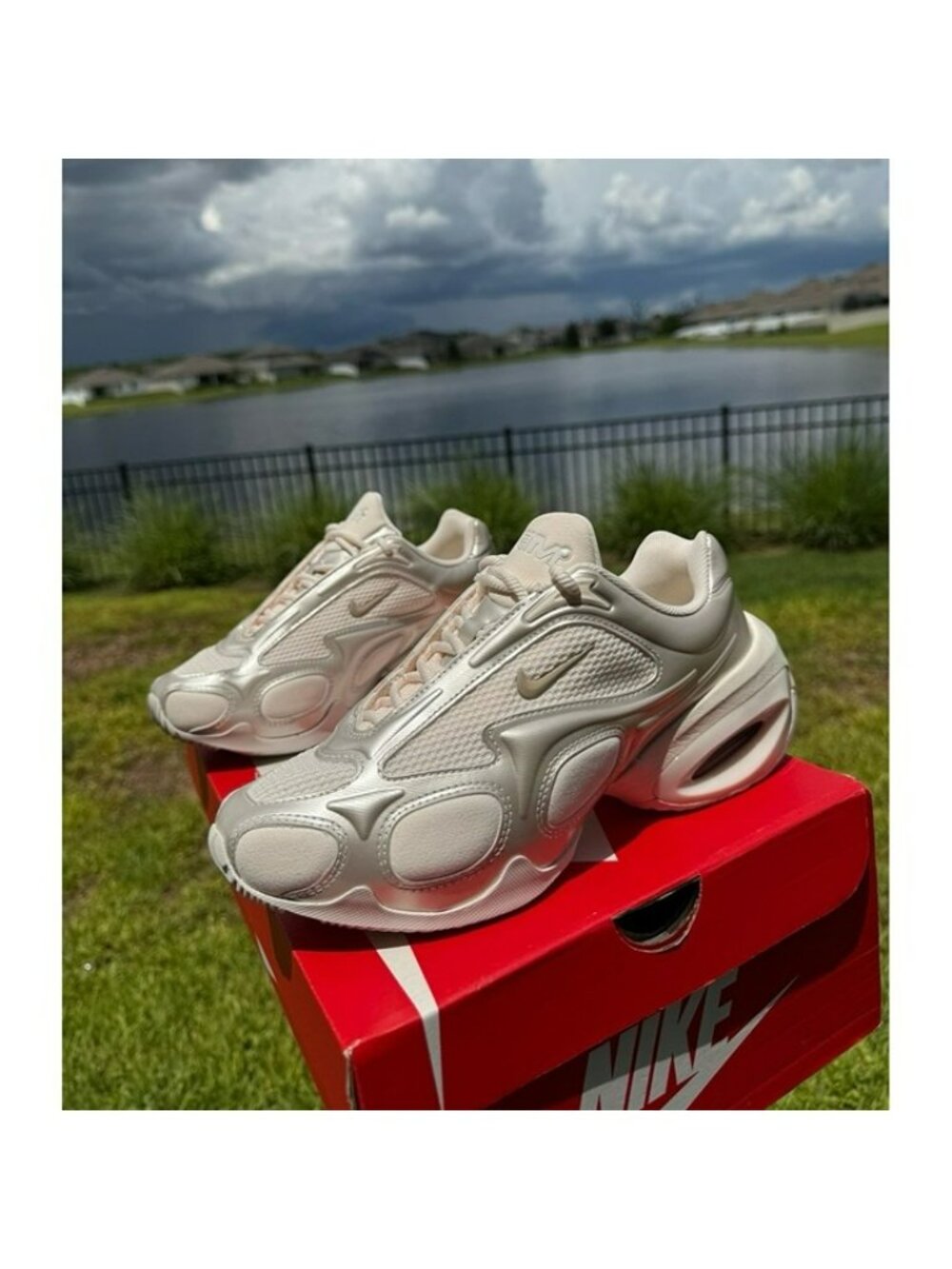 10 WOMEN'S NIKE AIR MAX MUSE CHALK / PEARL FV1920-101 SNEAKERS